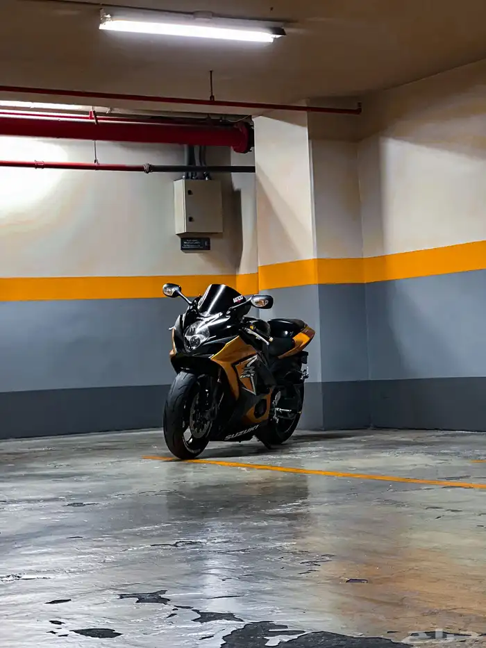 للبيع سوزوكي 1000 2008 فيابر وكاله 2