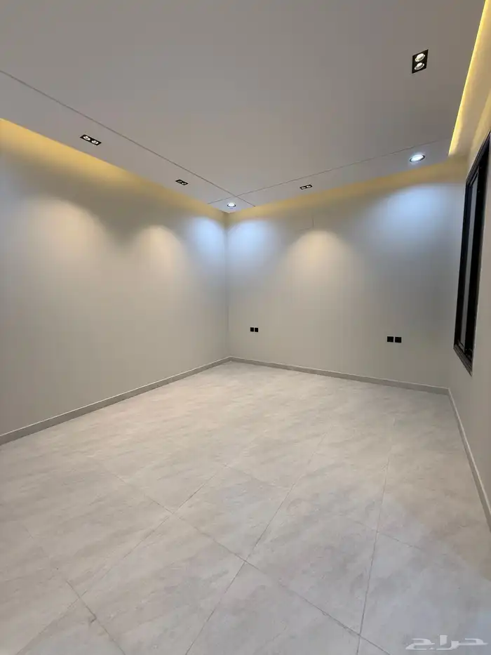 روف علوي مع ملحق 9 غرف بتصميم مودر قرب ح الراقي-بسعر 670الف 14