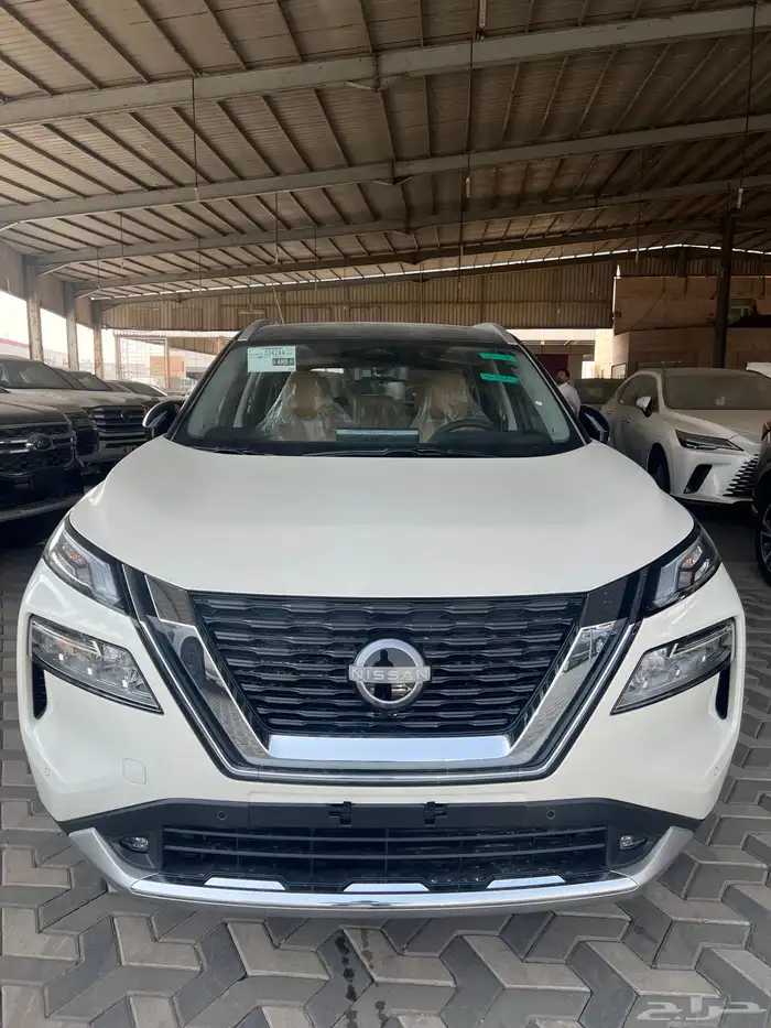 نيسان اكس تريلSL2026 فل كامل 5