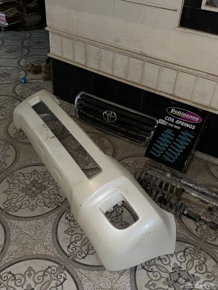 قطع لاندكروزر يايات مساعدات ديكورات مساعدات 3