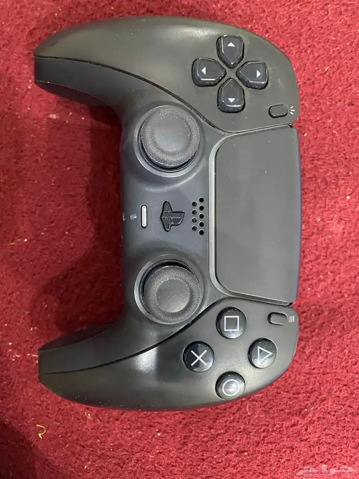 يد سوني 5 وشريك ألعاب طين 0