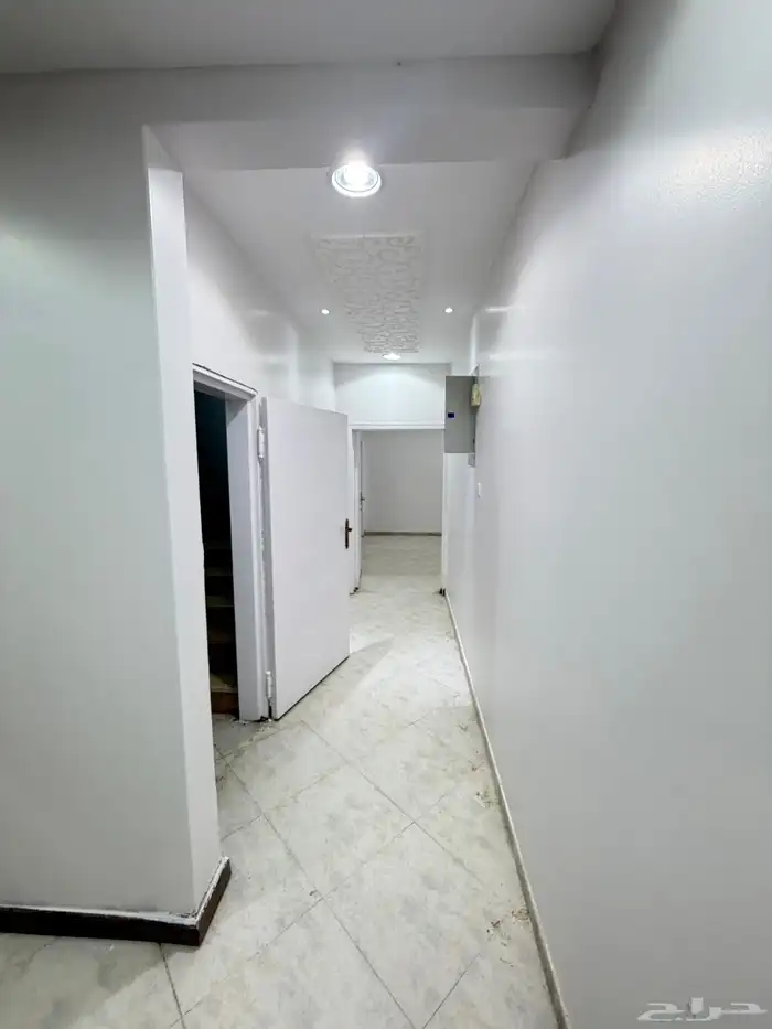 للايجار شقه بحي اشبيليه 4غرف ب38الف 12