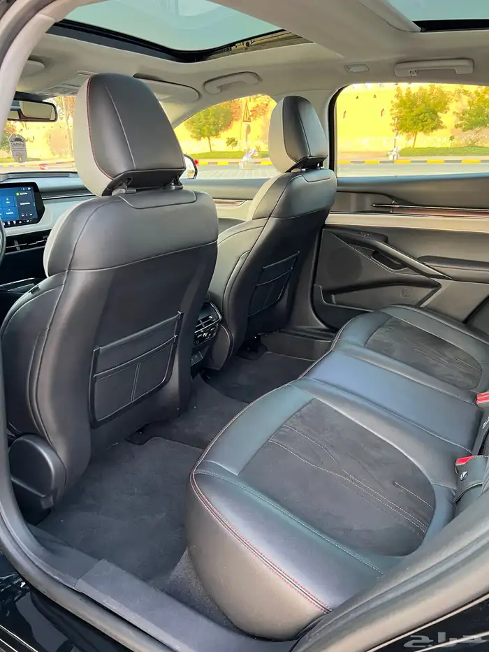 فورد تورس تيتانيوم (تم البيع). 21