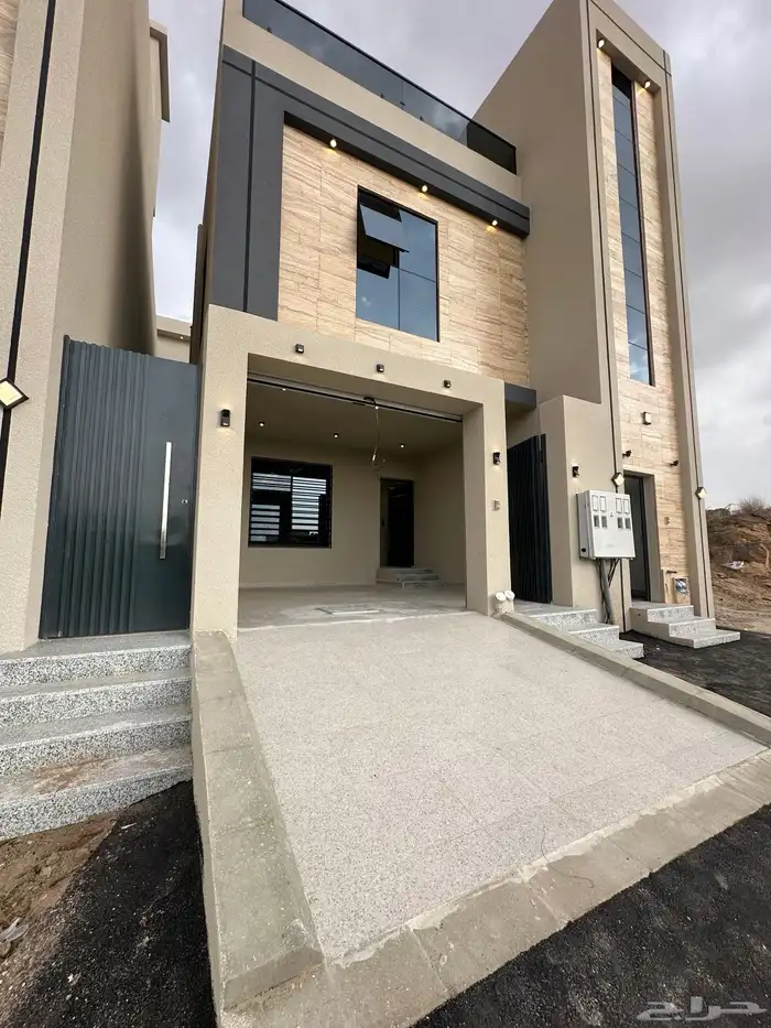 دور ارضي بحوش مدخل مستقل في احد رفيدة حي النزهة بسعر حصري 3