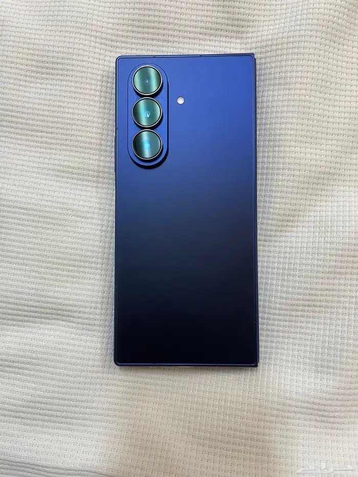 للبيع جوال جلكسي فولد 7 7