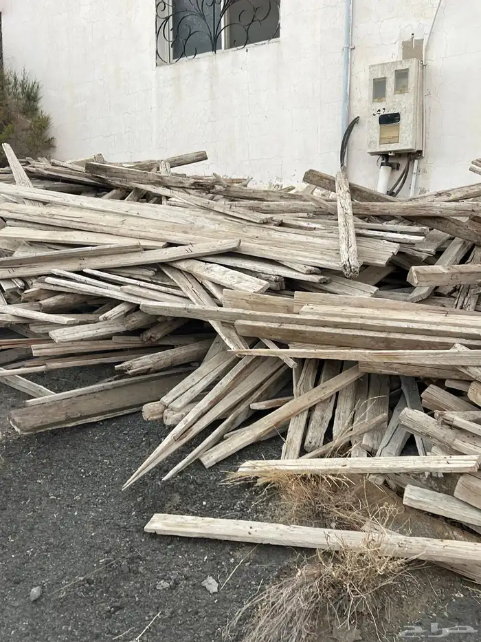 بقايا خشب عمائر 2