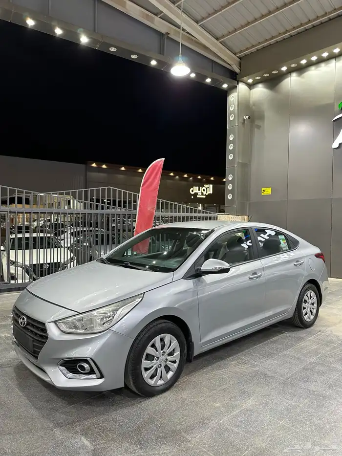 اكسنت 2020 فضي محرك 1.6 لدى معرض(عبيد الرشيدي) 12