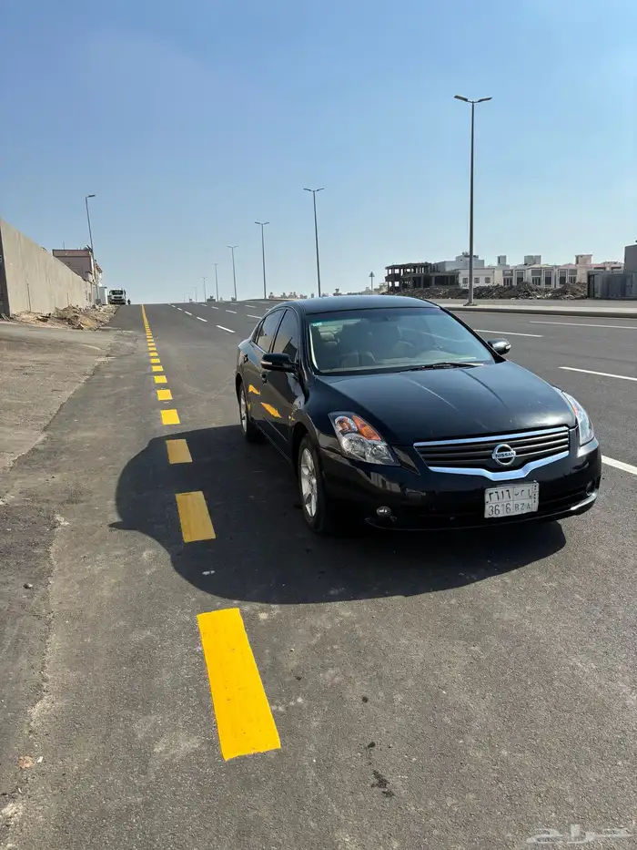 التيما للبيع 2009 نظيييف او البدل المناسب سياره عائليه 6