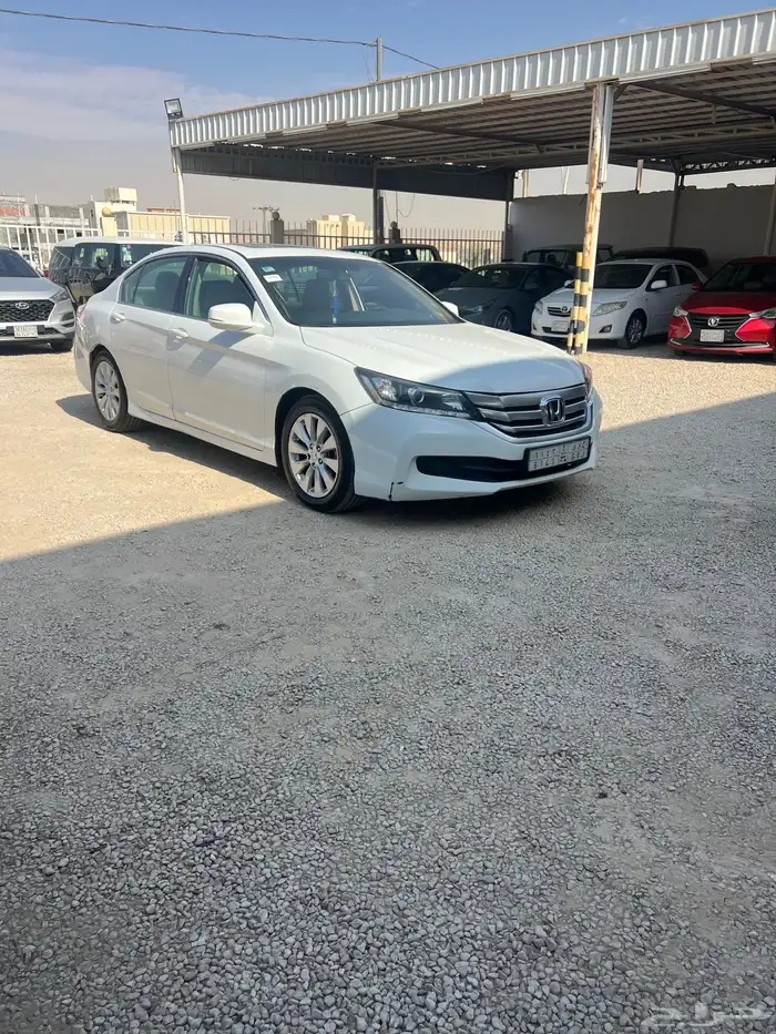 هوندا اكورد 1