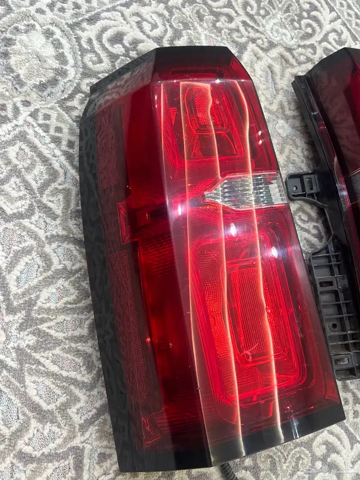 طقم اسطبات تاهو شبة جديد اصلي وكالة 1