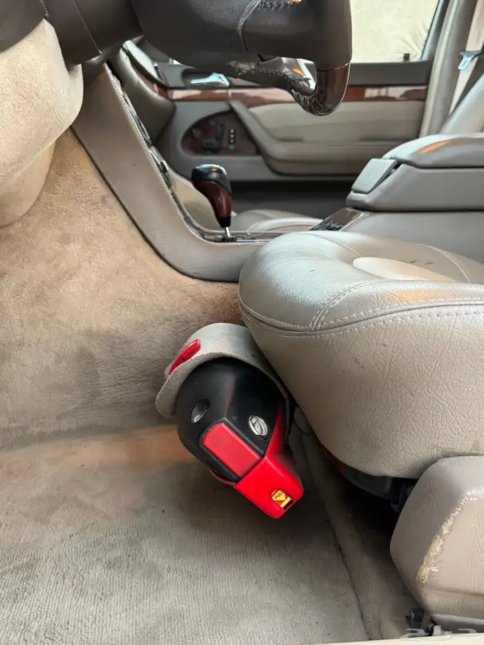 للبيع مرسيدس شبح موديل 97 21