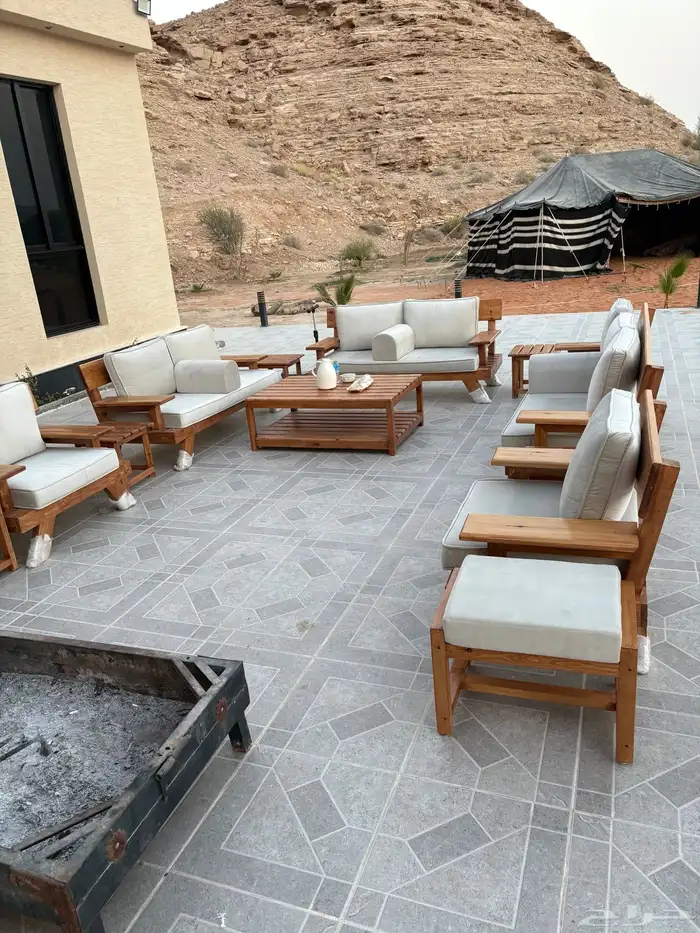 مخيم في مزرعة ومجالس فخمه 0