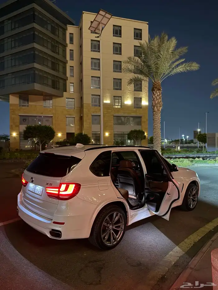 BMW X5 2014 KIT M V8 ( قمة في النظافة ) 12
