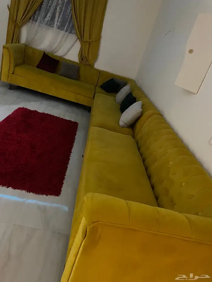 كنب للبيع وطاوله 1