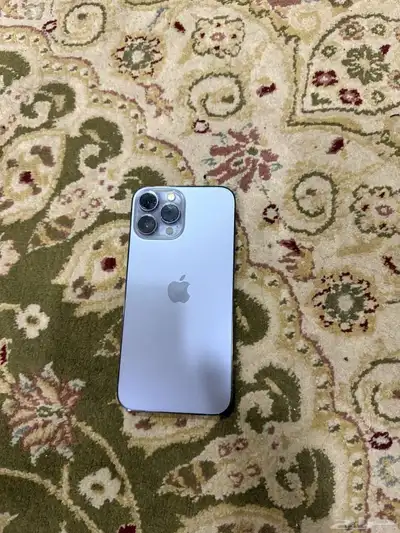 جوال ايفون الجوال جديد مافيه عيب الا شي بسيط شعر في الشاشه index