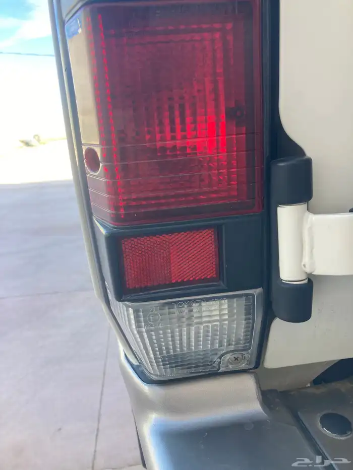 للبيع جيب ربع بريمي 12