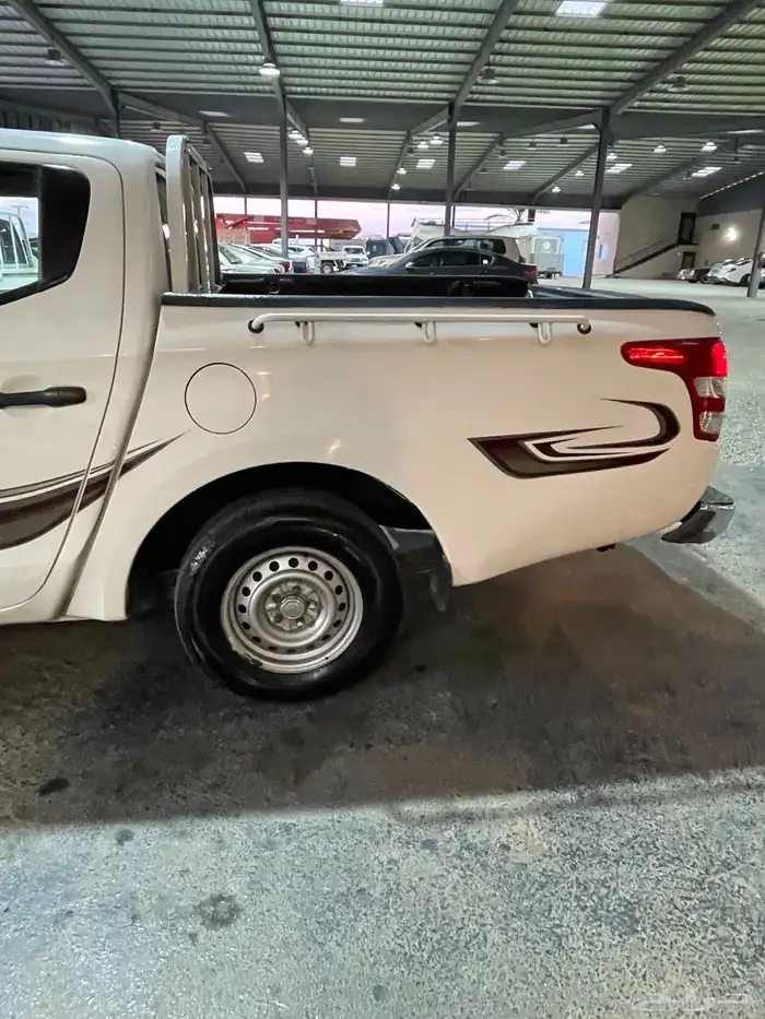 مستوبيشي فل 7