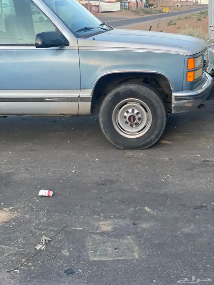 جمس 1994 للبيع للصامل 8000 خلال شهر الموتر فيه قير 1