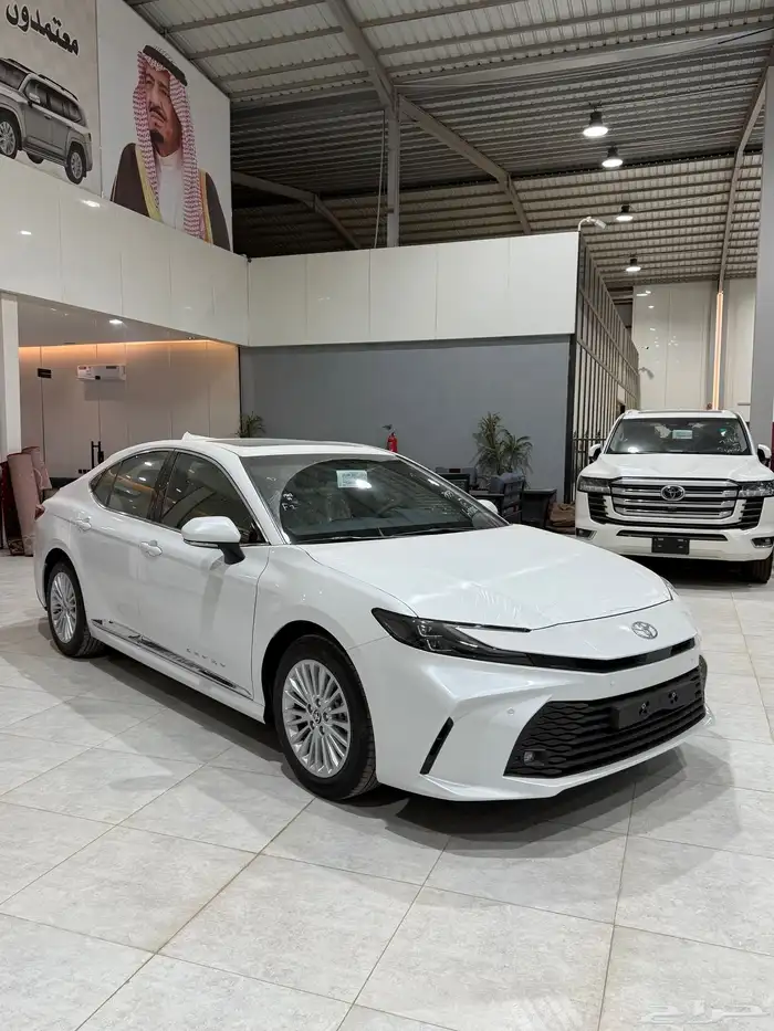 تويوتا كامري LE بنزين 2025 سعودي أصفار اقل سعر 2