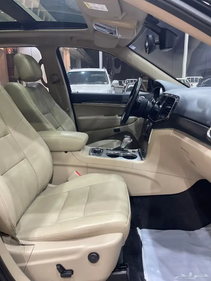 جيب جراند شروكي 6سلندر موديل 2019 7