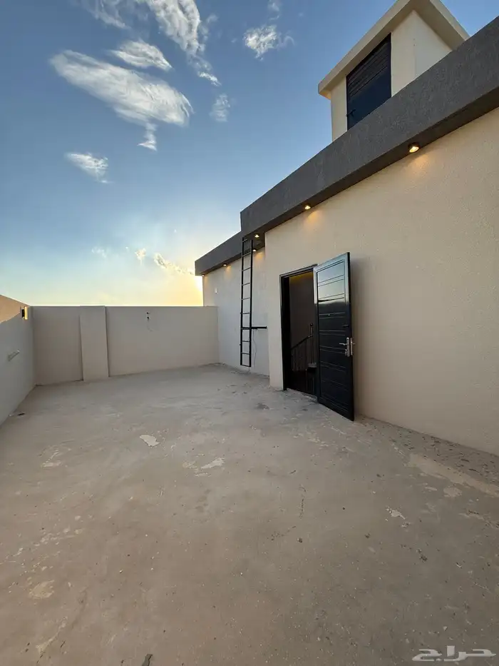 روف علوي مع ملحق 9 غرف بتصميم مودر قرب ح الراقي-بسعر 670الف 26