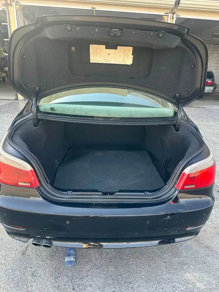 بي ام دبليو 8