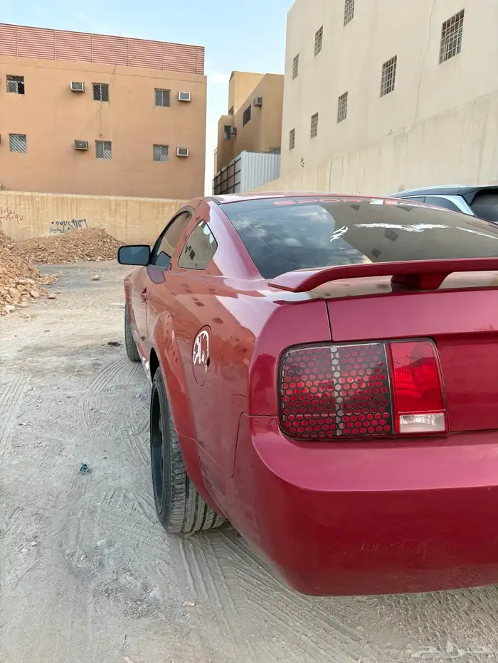 فورد موستنغ 2006 للبيع نظيف 3