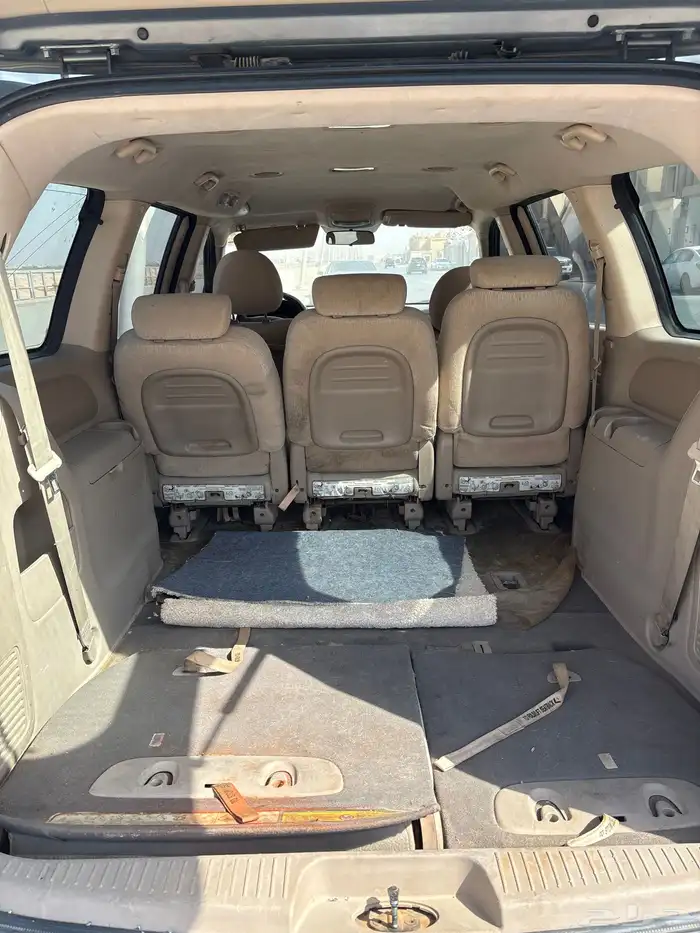 كيا كرنفال للبيع 9