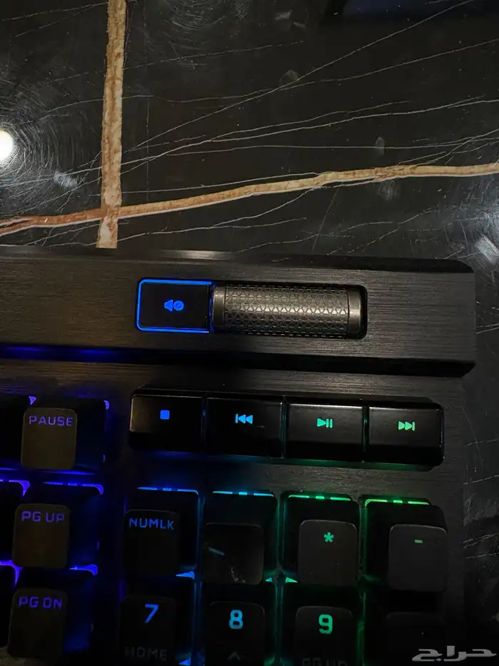 gaming keyboard  K100 RGB CORSAIR 450sr 2