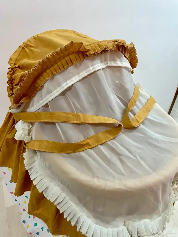 سرير مواليد بني فاخر 0