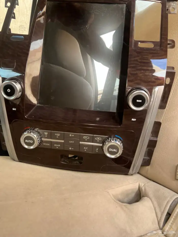 شاشة بلاتينيوم نيسان رام 12 سريعة وفخمة جديدة ما قد تركبت 1