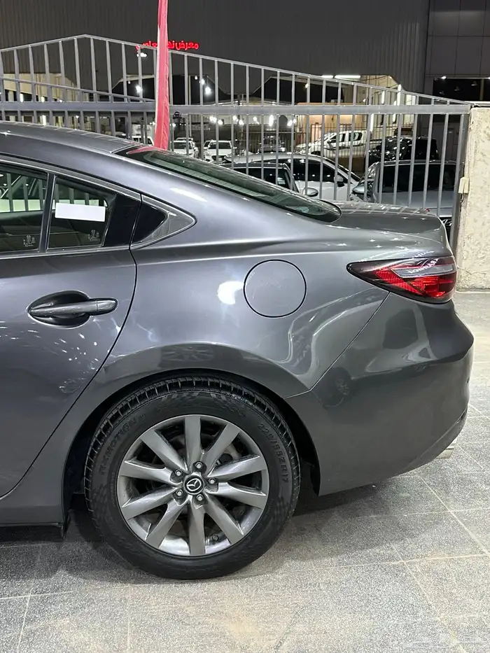 مازدا زوم 6 2020 رمادي لدى معرض(عبيد الرشيدي) 15