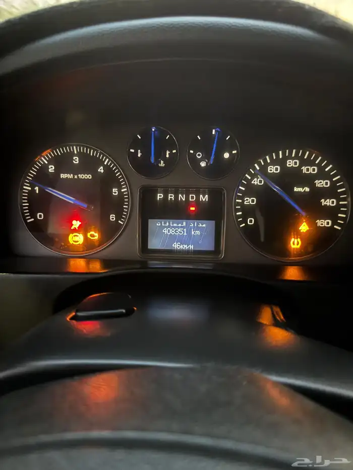 كاديلاك سكاليد 2008 23