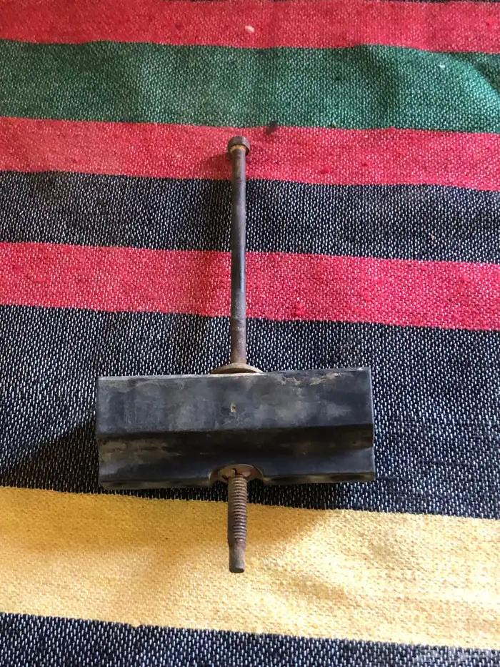 قطع غيار فورد ماركيز وكراون فكتوريا 28