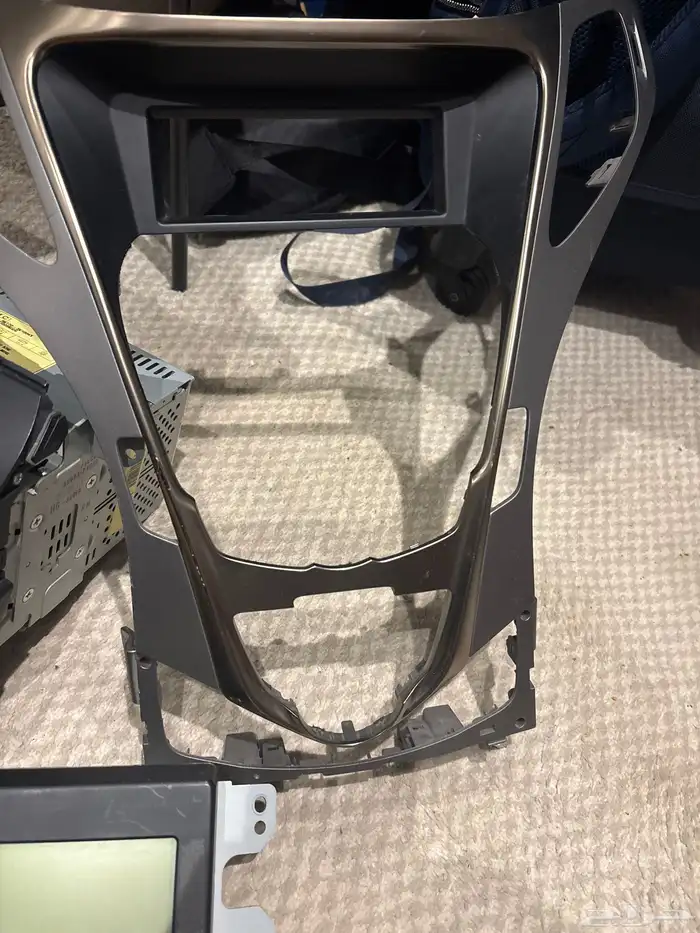 للبيع مسجل هيونداي أزيرا 2012 1