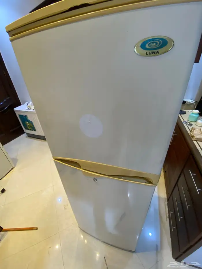 للبيع ثلاجه تبريدها ممتاز 0