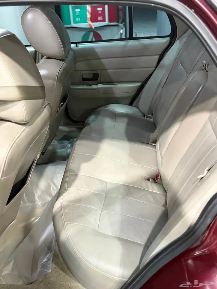 فورد كراون فكتوريا 2011 13