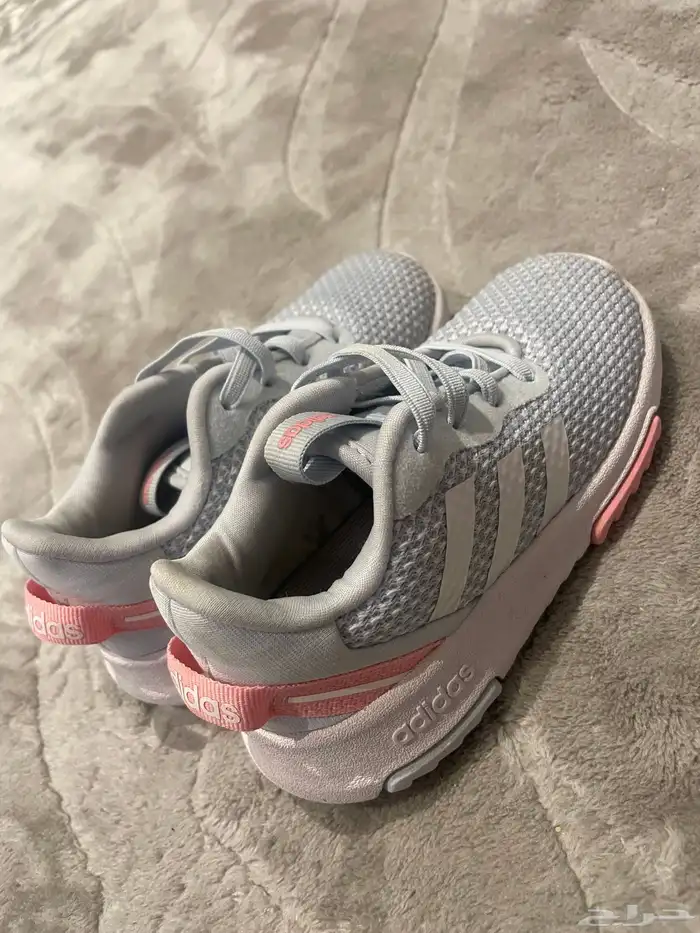 حذاء اديداس اطفال مقاس 25 0