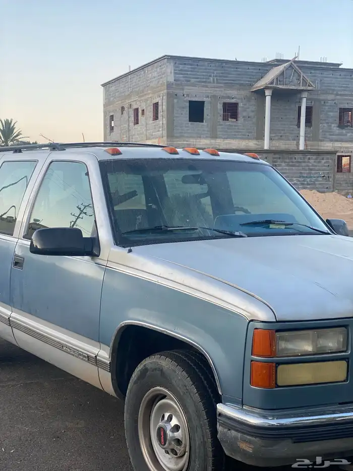 جمس 1994 للبيع للصامل 8000 خلال شهر الموتر فيه قير 7