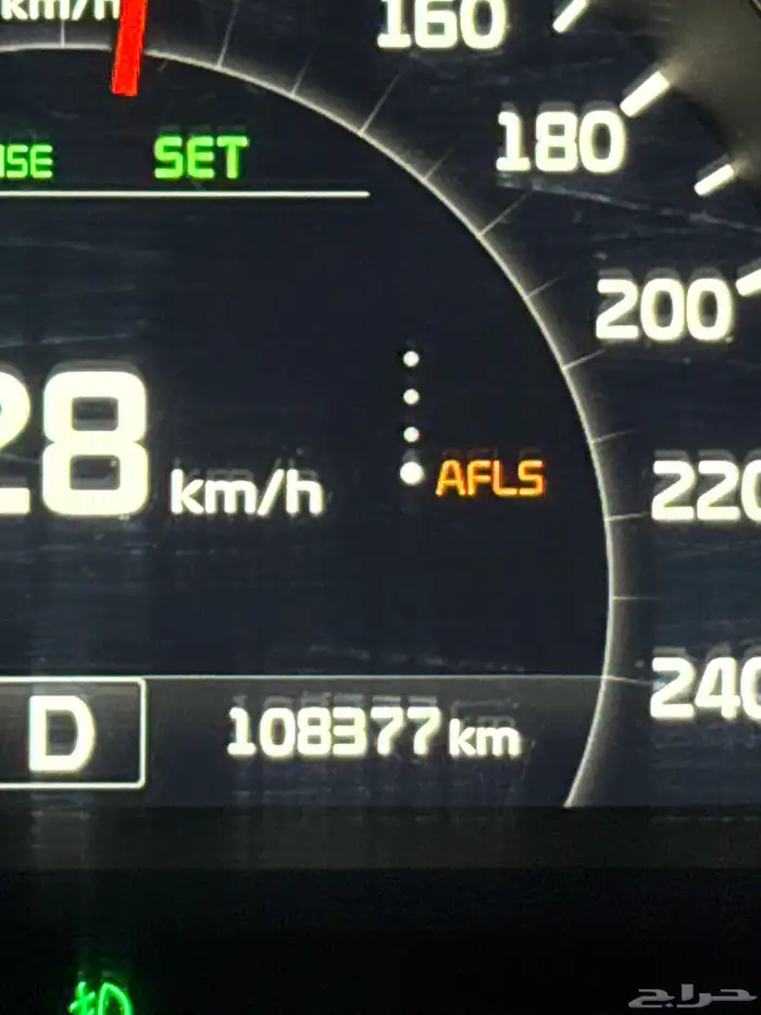 كيا سيورنتو 18