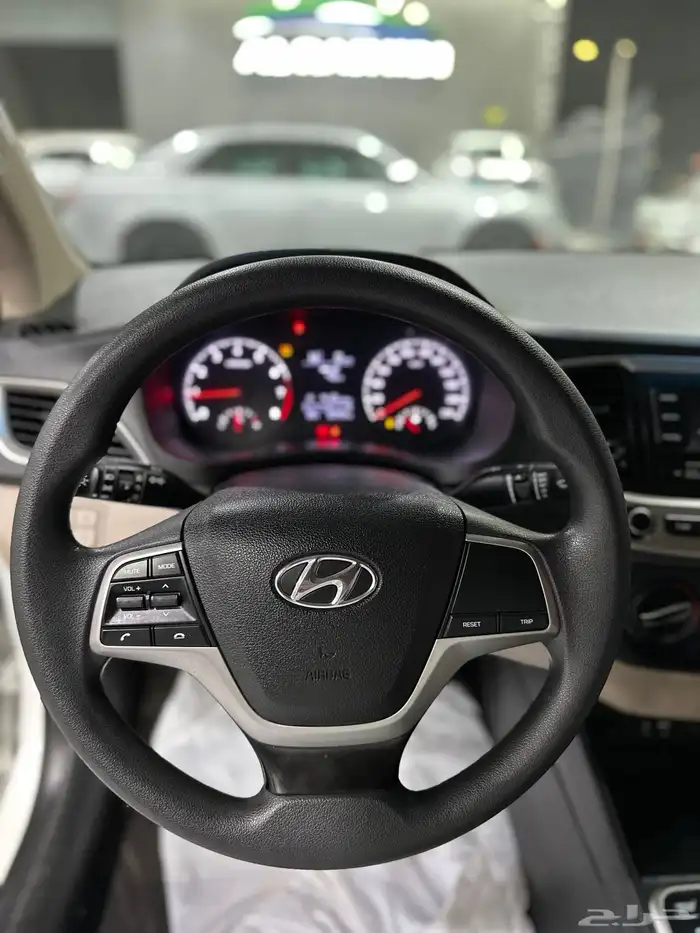 اكسنت 2020 ابيض محرك كبير 1.6 معرض(عبيد الرشيدي) 22