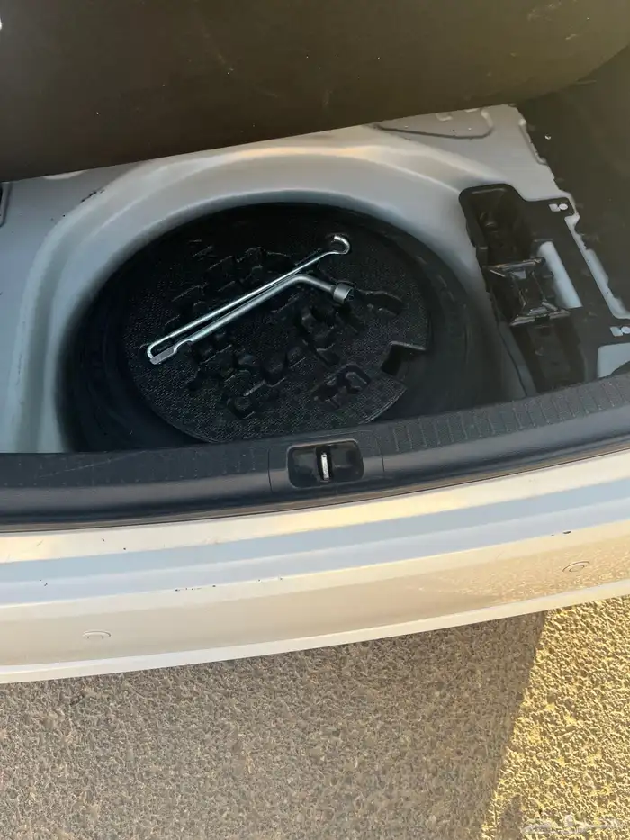 كورولا   2023 جديده 12