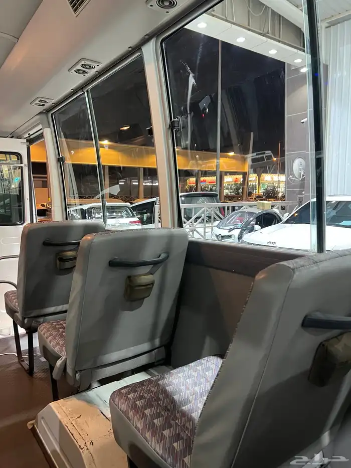 للبيع باص نيسان سيفيليان موديل 2008 ممشي قليل 25