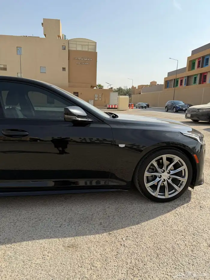 كاديلاك CT5 SPORT 2022 صيانات منتظمة ضمان الجميح كدلك 5