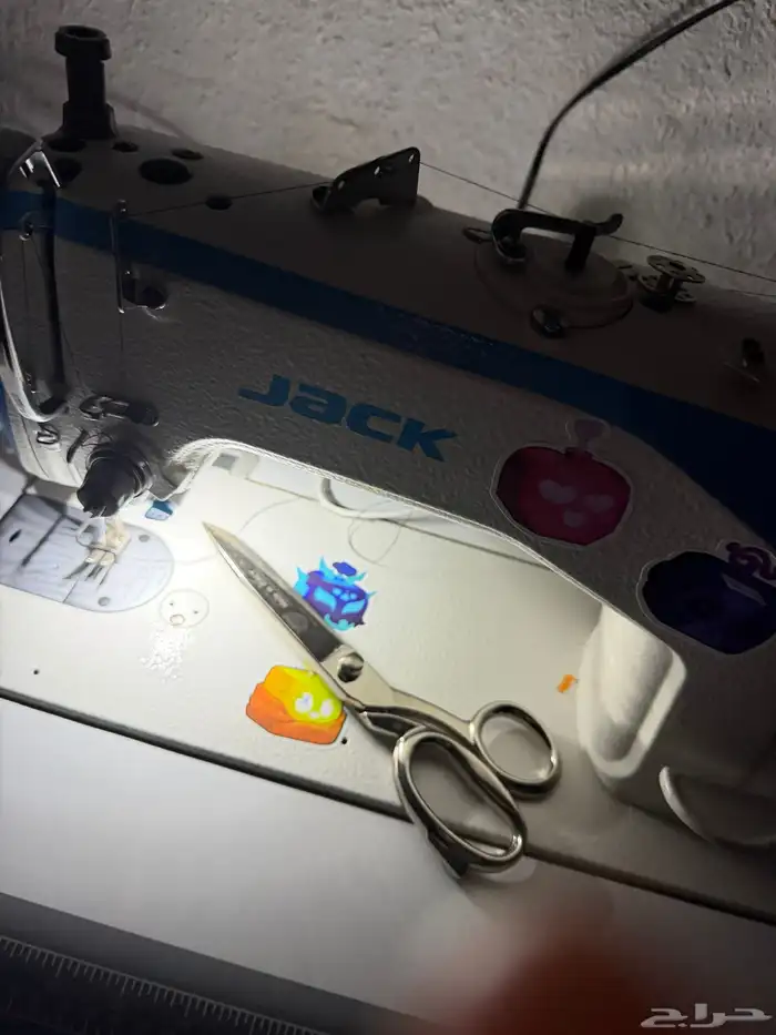 ماكينة خياطه جاك شبه جديده 0