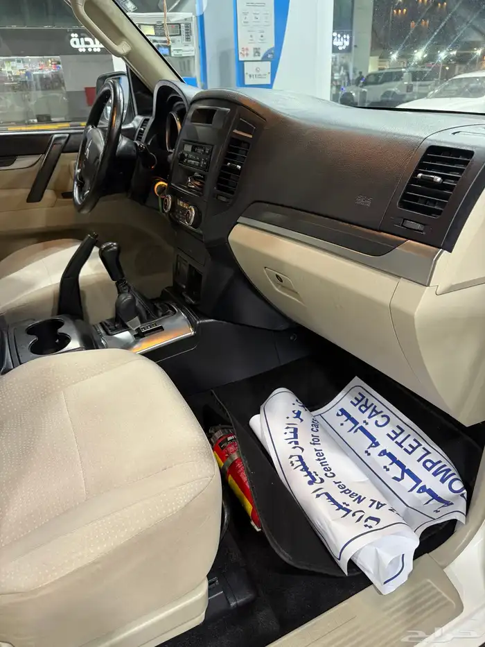 للبيع باجيرو قير عادي مكينه3800 13