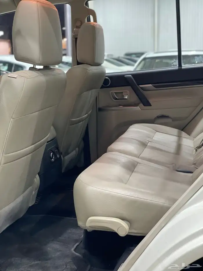 ميتسوبيشي باجيرو 2022 8