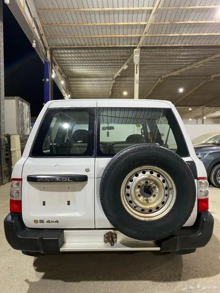 نيسان ربع باترول موديل 2002 ممشى 193 ألف كيلو متر 11
