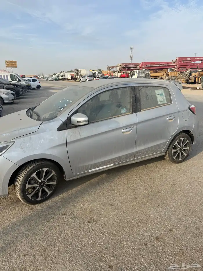 ميتسوبيشي سبيس ستار فل كامل 1