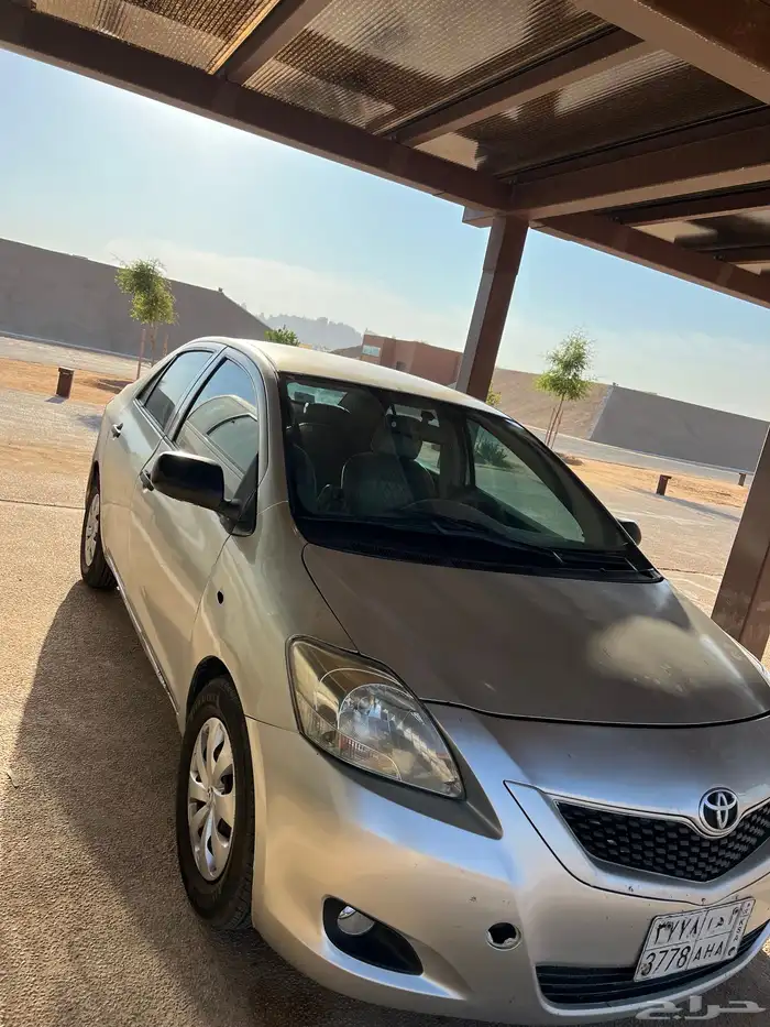 Toyota Yaris 2010 3